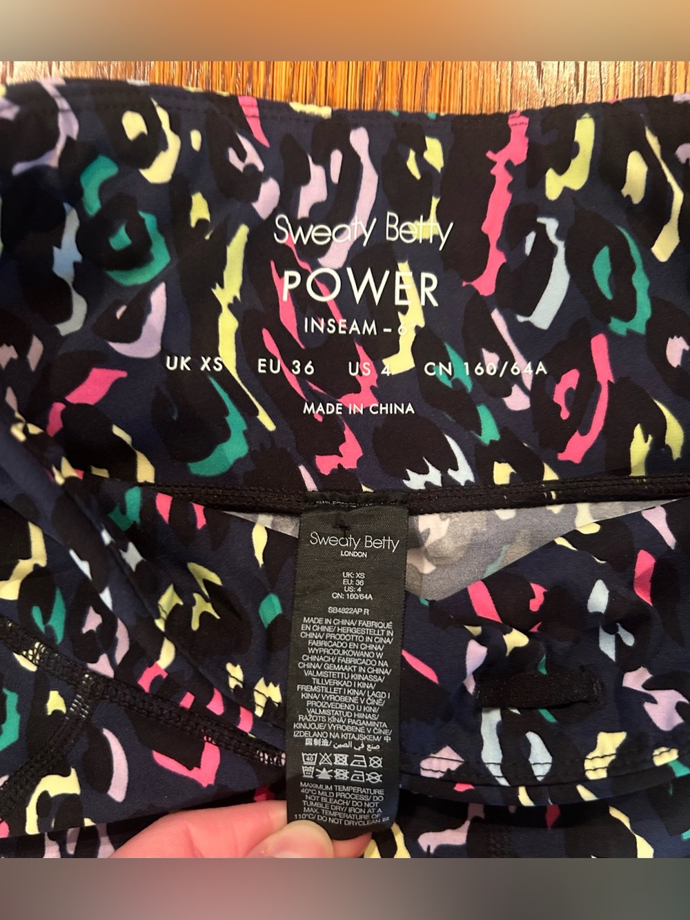 Sweaty Betty Power 9” Biker Shorts - Size XS - Picture 3 of 5